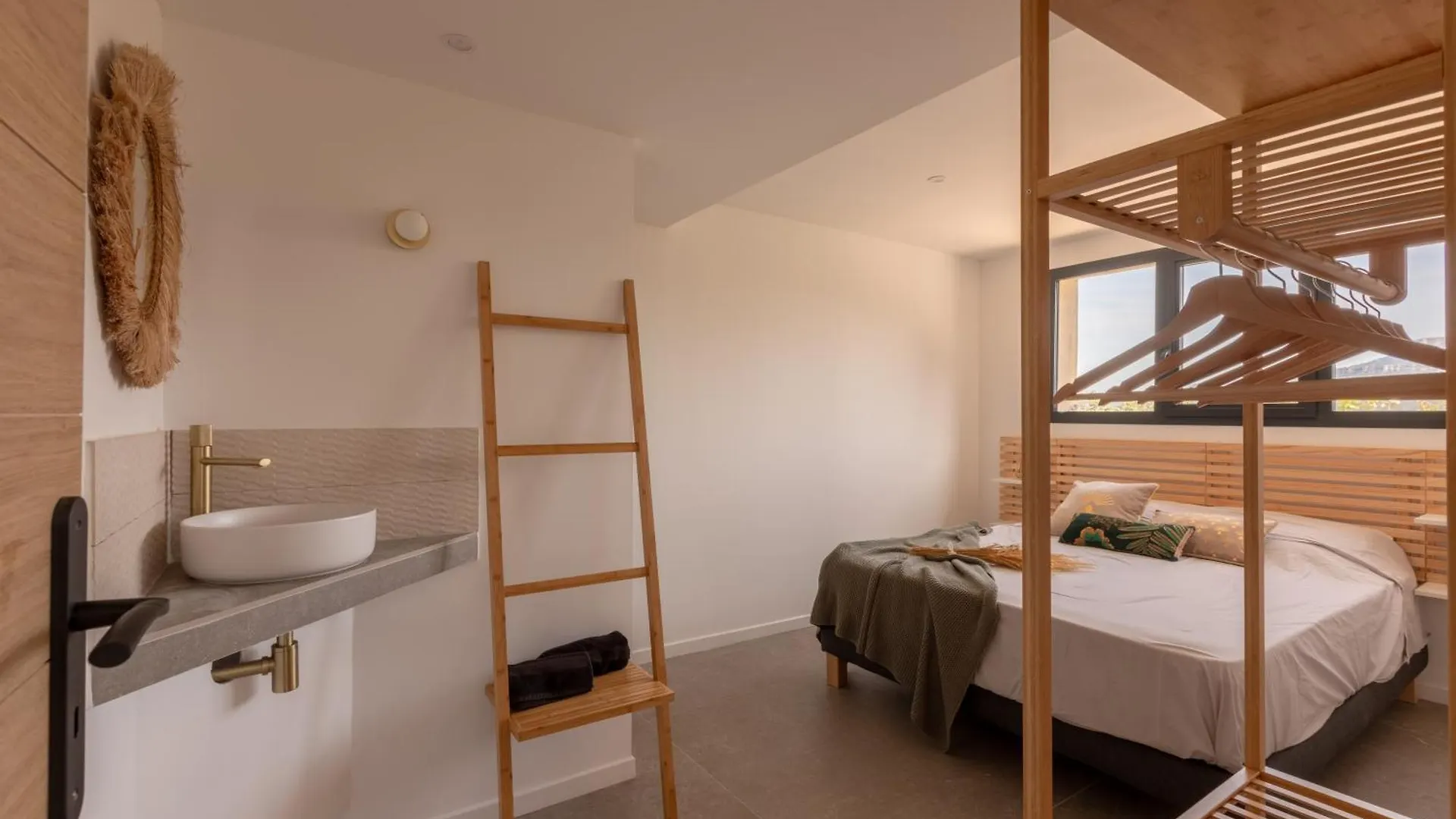 Alex Lodge Sud Bastide Sainte Victoire 10 Min Aix 25 Min Cassis Fuveau
